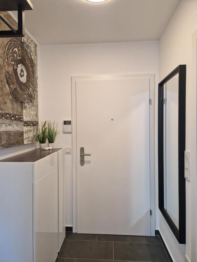 Ferienwohnung 10 Minutes To The Center, 2 Minutes To The Metro Wien Exterior foto